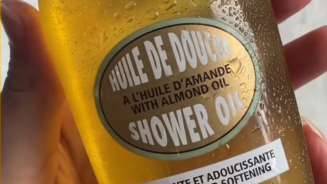 Play @brxbie_leona  | Almond Shower Oil 