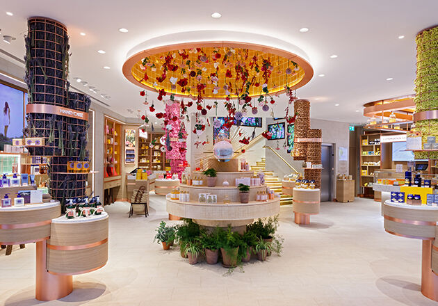 L&rsquo;OCCITANE Regent Street Flagship Boutique London