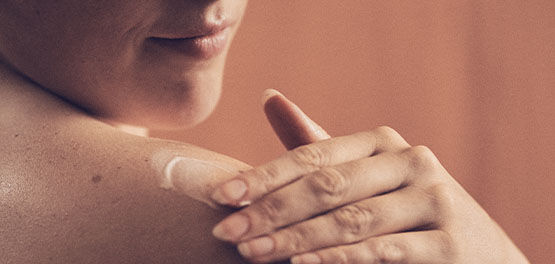 The Benefits of Shea Butter for
Scars and Stretch Marks