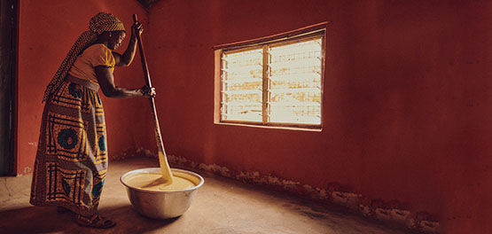 Inspirational Producer of Shea Butter Salimata, Family Tradition, Women's Gold, Organic Shea Butter, Fair Trade, Empowering Women 