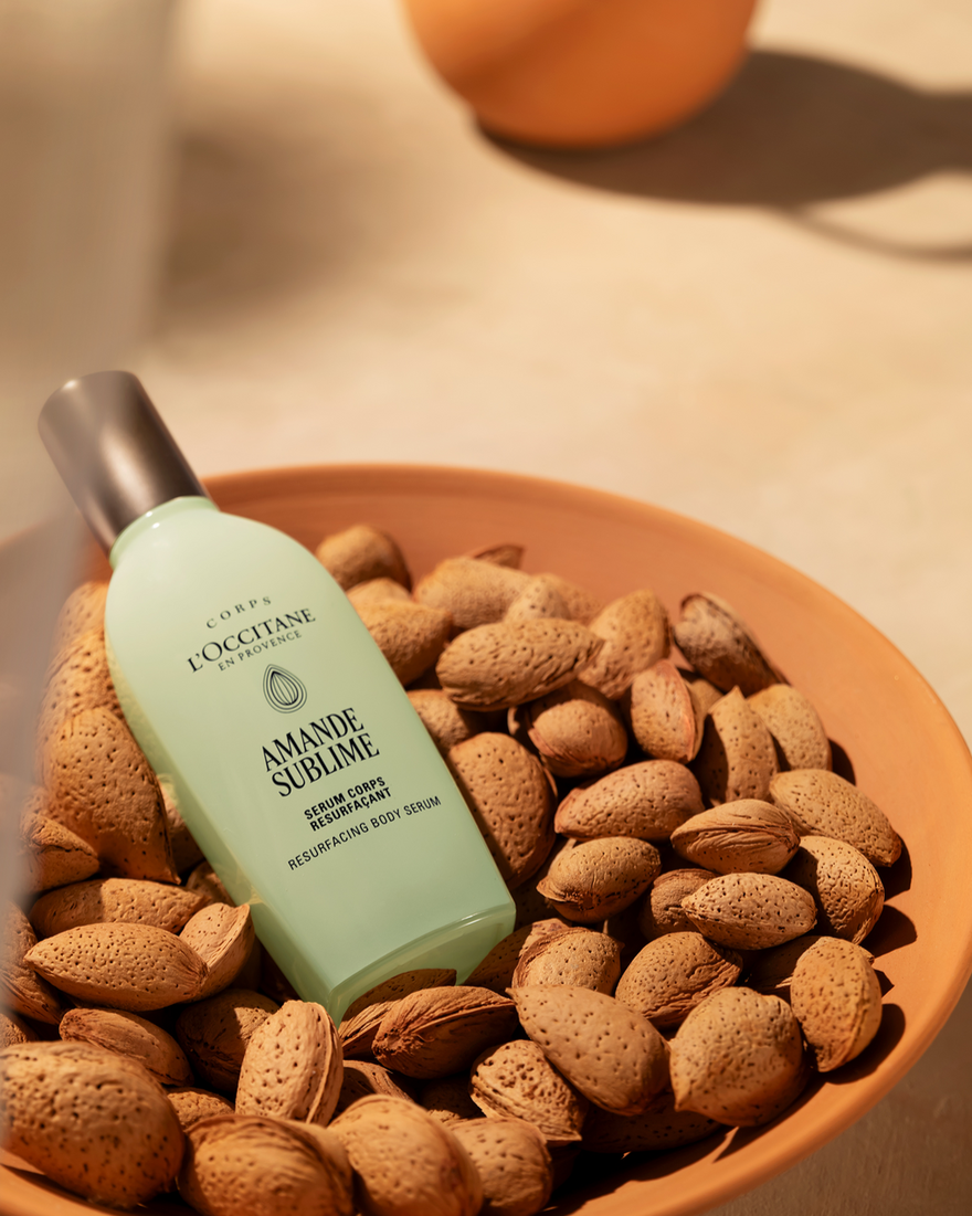 view 9/9 of Almond (Amande) Resurfacing Body Serum, , RECT